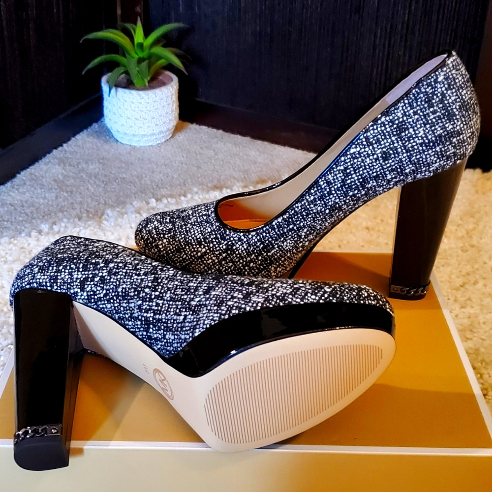 Michael Kors Sabrina Platform Pump Black/White Tweed Size 8M